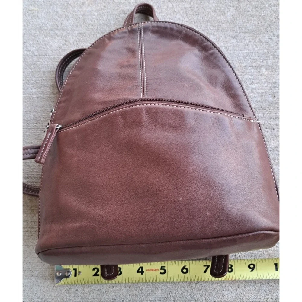 Tignanello Women's Leather Brown Small Backpack Adjustable Straps Zipped Pockets